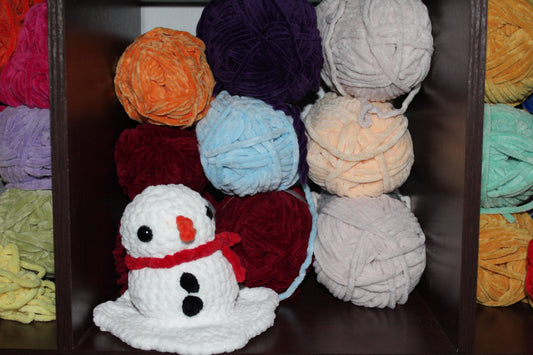 Crochet Pattern for Melting Snowman