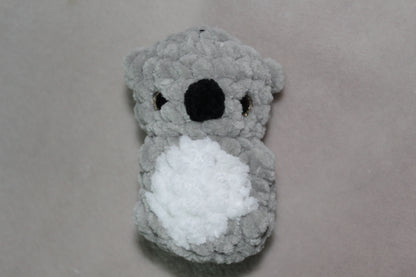 Crochet Pattern for a Koala and Baby